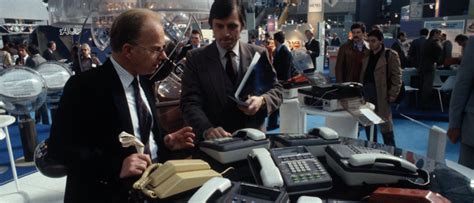 how did people communicate in the 1980s|The dawn of mobile and e.
